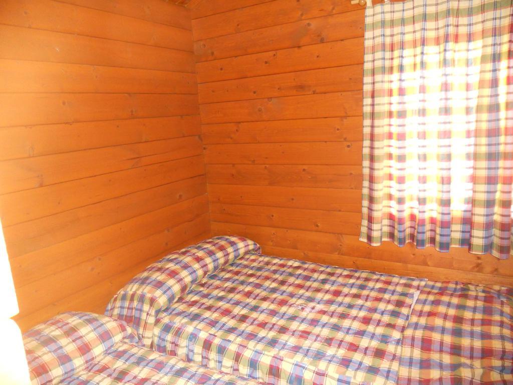 Camping ฟูเอ็นเต เด เปียดรา ห้อง รูปภาพ