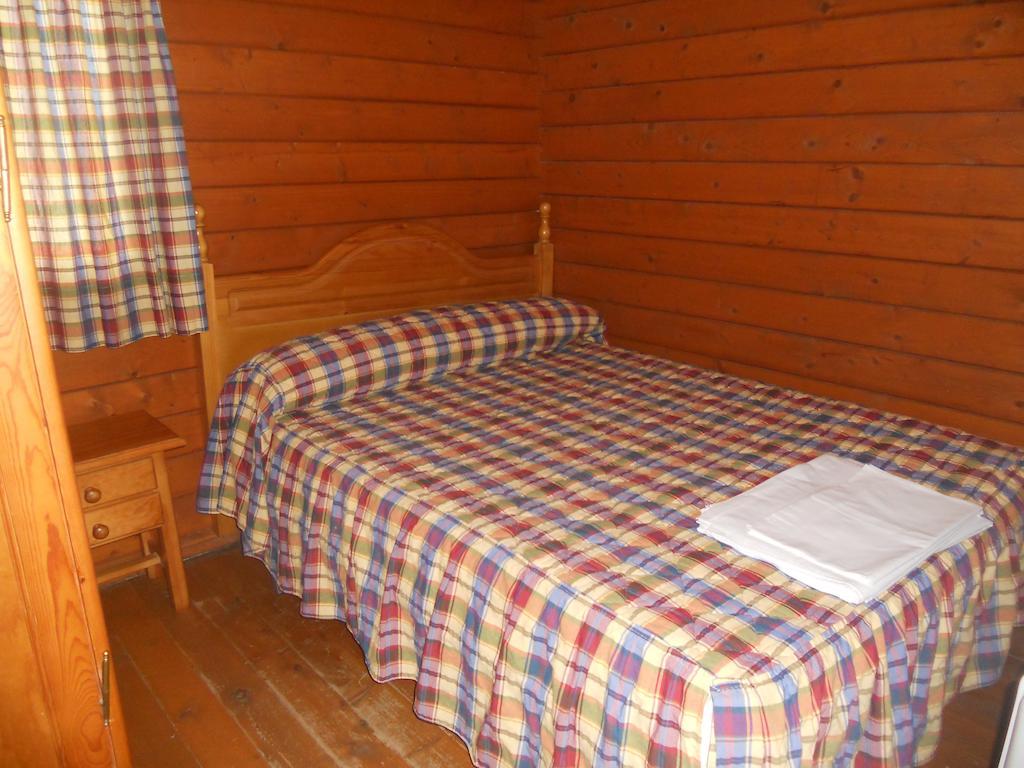 Camping ฟูเอ็นเต เด เปียดรา ห้อง รูปภาพ