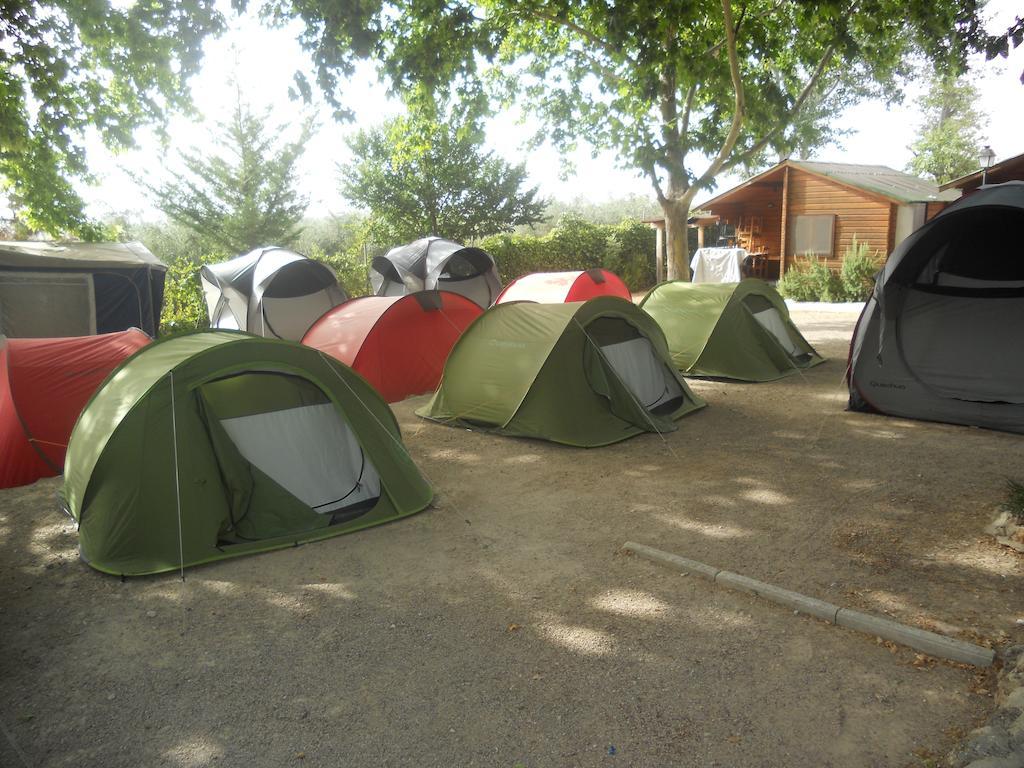 Camping ฟูเอ็นเต เด เปียดรา ภายนอก รูปภาพ